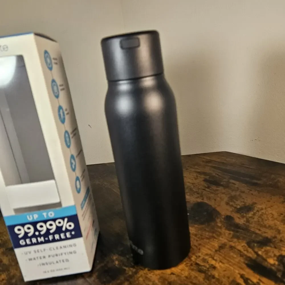 UVBrite TT-B02 Go Self Cleaning Water Bottle Purifier 18.6oz Black Insulated New